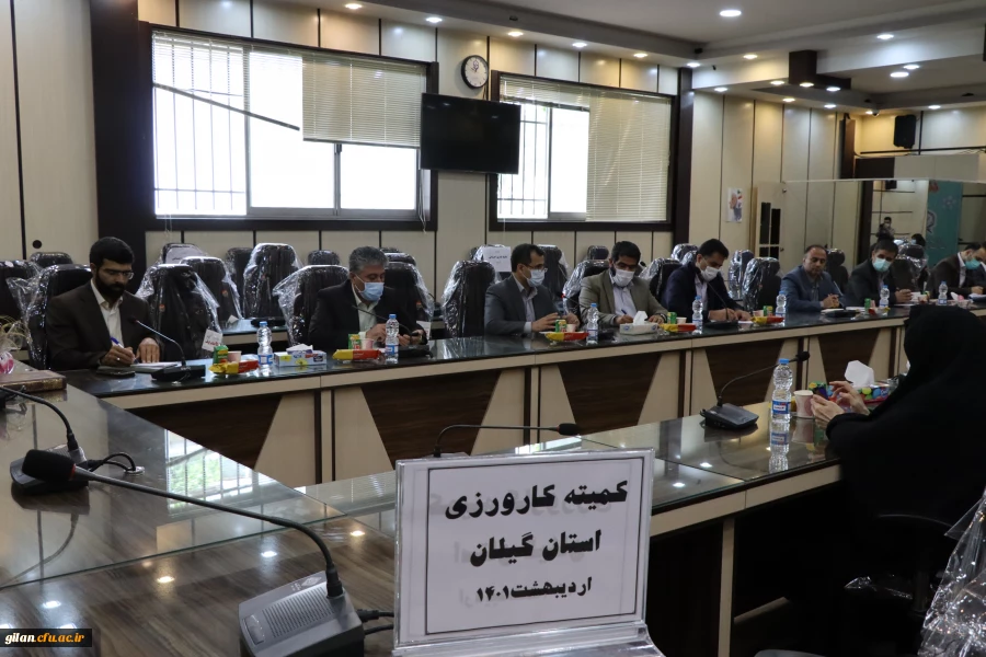 بازدید رییس اداره کارورزی سازمان مرکزی ازمدارس مجری طرح کارورزی دانشجو معلمان  2