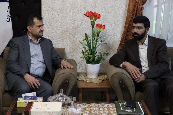 بازدید رییس اداره کارورزی سازمان مرکزی ازمدارس مجری طرح کارورزی دانشجو معلمان  4