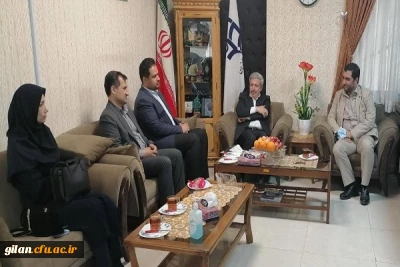 روابط عمومی دانشگاه فرهنگیان گیلان خبرداد:

سرپرست جهاددانشگاهی استان با مسئولان دانشگاه فرهنگیان دیدار کردند.