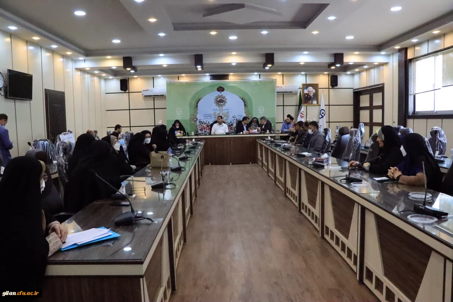 نشست صمیمانه اعضاء هیئت علمی و کارکنان دانشگاه فرهنگیان گیلان با دکتر صحرایی  2