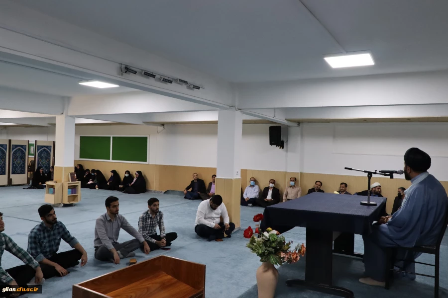 تجلیل از عوامل برگزارکننده سی و دومین جشنواره ملی قرآن و عترت دانشجویی 2