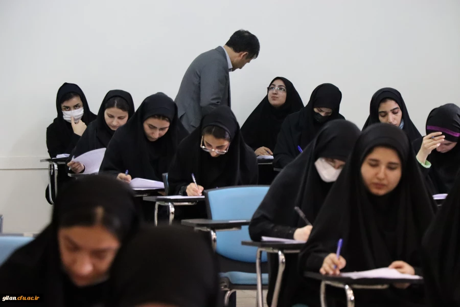 بازدیدسرپرست مدیریت امورپردیس های استان از حوزه های امتحانی دانشجو معلمان 15