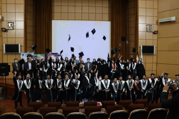 آیین دانش آموختگی دانشجومعلمان ورودی 97 دانشگاه فرهنگیان گیلان 11