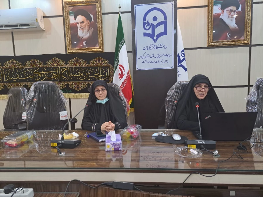 نشست تخصصی "چگونه حسینی شویم و  حسینی بمانیم " 3