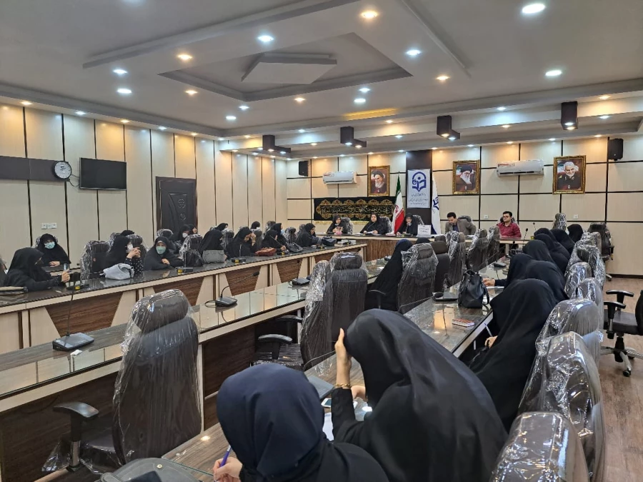 جلسه توجیهی عوامل اجرایی و مصاحبه گران داوطلبان ورود به دانشگاه 3