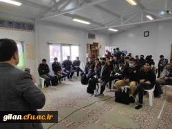 می دانیم که امروز اگر به سایه راحت نشسته ایم، مدیون استقامت شهیدانی هستیم که در آشوب ظلمت چیره، به مصاف شب رفتند تا ایمان خفته انسان را به سامان صبح برسانند. 6