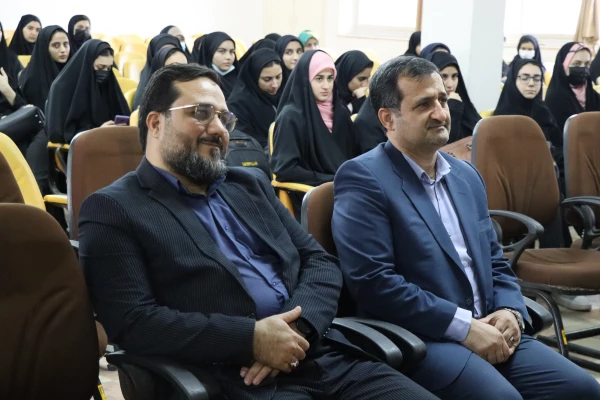 به مناسبت گرامیداشت هفته بسیج و به همت بسیج اساتید دانشگاه فرهنگیان برگزار گردید: 7