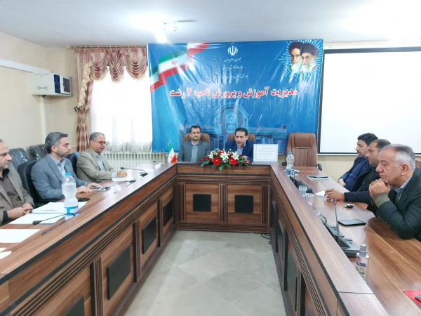 کمیته راهبردی کارورزی دانشجومعلمان دانشگاه فرهنگیان گیلان به میزبانی اداره آموزش و پرورش ناحیه 2شهرستان رشت 4