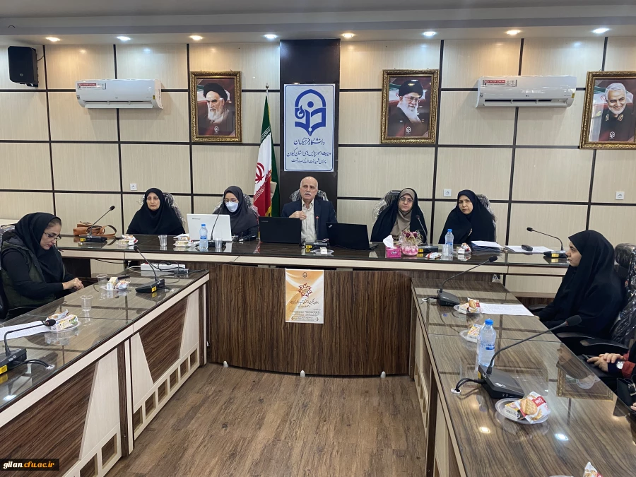 برگزاری نشست علمی - تخصصی  " عظمت زن از منظر آیات وروایات " در دانشگاه فرهنگیان  استان گیلان  12