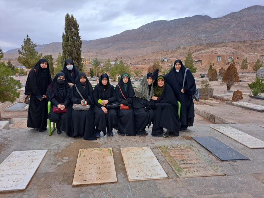 برگزاری اردوی راهیان مقاومت پردیس شهید بنت الهدی صدر رشت 3