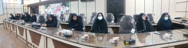 نشست تخصصی جریان شناسی احزاب و گروههای سیاسی قبل از انقلاب و عملکردشان در بعد از انقلاب اسلامی  2