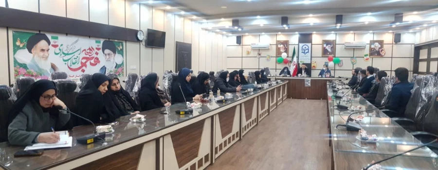 نشست تخصصی جریان شناسی احزاب و گروههای سیاسی قبل از انقلاب و عملکردشان در بعد از انقلاب اسلامی  6