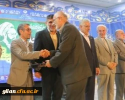 مدیریت و استادان دانشگاه فرهنگیان در مراسم گرامی داشت روز معلم حضور پیدا کردند. 3