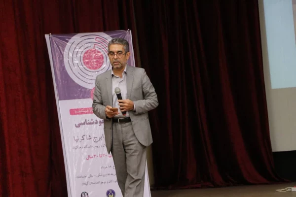 سخنرانی سرپرست دانشگاه فرهنگیان در همایش دخترانه. 2