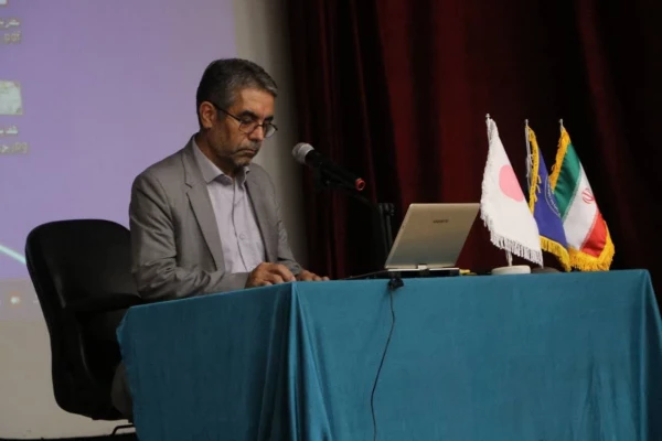 سخنرانی سرپرست دانشگاه فرهنگیان در همایش دخترانه. 3