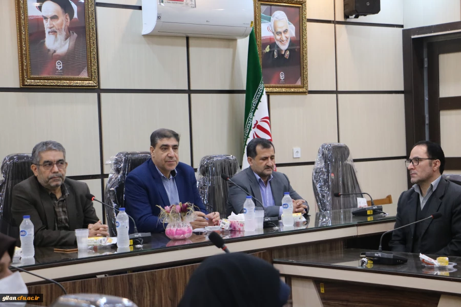 مدیر کل امور اداری دانشگاه فرهنگیان با اعضای هیأت علمی و کارکنان دانشگاه فرهنگیان استان گیلان دیدار و نشستی صمیمانه برگزار کردند . 2