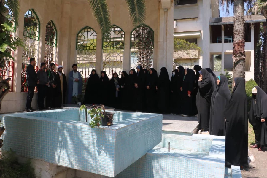 ﴿ إِنَّا مِنَ الْمُجْرِمِینَ مُنْتَقِمُونَ ﴾ 10