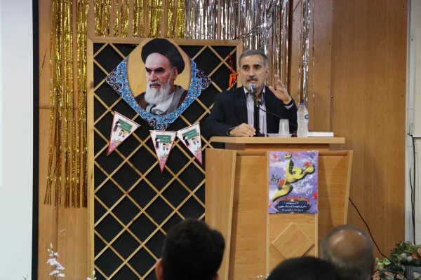 بزرگداشت مقام معلم و هفته سرآمدی آموزش  2