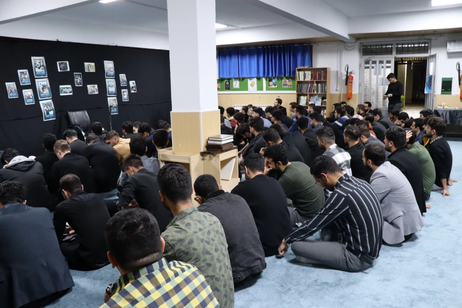 مراسم یادبود خادم الرضا(ع) و سید محرومین به روایت تصویر 15