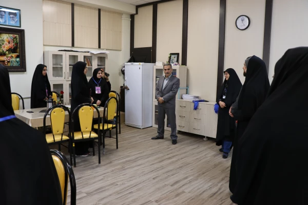 بازدید ریاست دانشگاه از فرایند برگزاری ارزیابی تکمیلی داوطلبان ورود به دانشگاه فرهنگیان در سال 1403 3