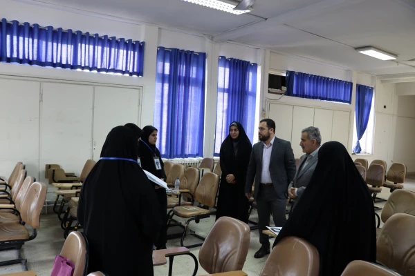 بازدید ریاست دانشگاه از فرایند برگزاری ارزیابی تکمیلی داوطلبان ورود به دانشگاه فرهنگیان در سال 1403 7