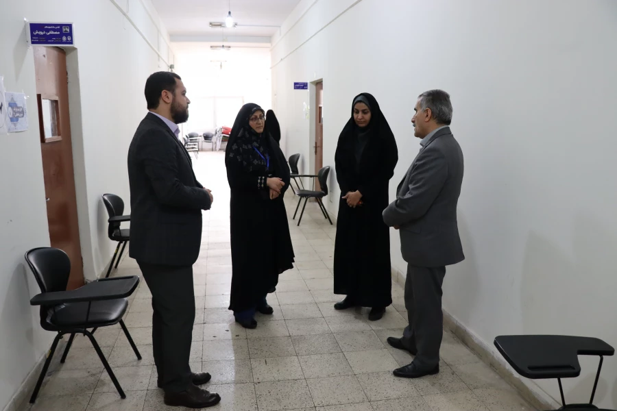 بازدید ریاست دانشگاه از فرایند برگزاری ارزیابی تکمیلی داوطلبان ورود به دانشگاه فرهنگیان در سال 1403 9