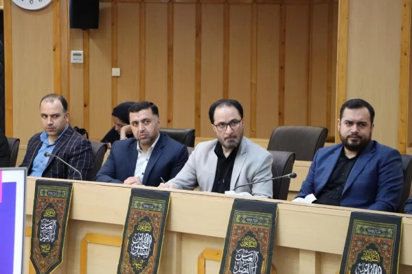 ششمین جلسه کمیته استانی هیات امنـای  دانشگاه فرهنگیان استان گیلان مرداد 1403 13