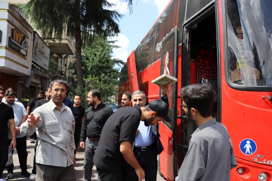 بدرقه کاروان زیارتی اربعین حسینی  دانشجو معلمان دانشگاه فرهنگیان گیلان  به کربلای معلی 5