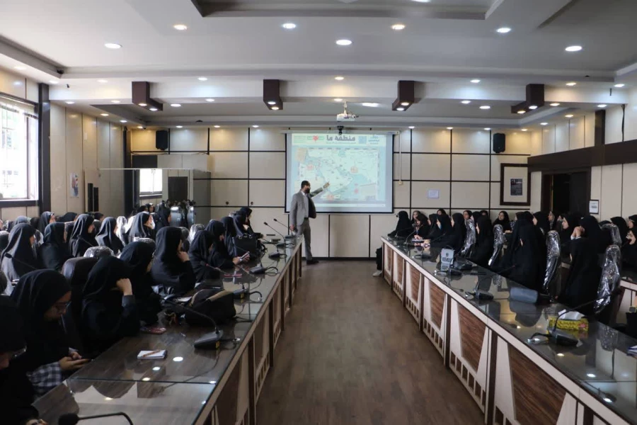 دانشگاه فرهنگیان گیلان با همکاری جمعیت فرهنگیان جوان استان گیلان برگزار کرد. 4