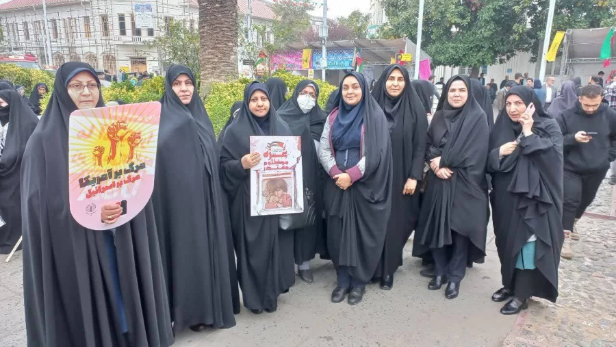 حضور گسترده مسئولین و دانشجویان دانشگاه فرهنگیان گیلان در " راهپیمایی 13 آبان " 3