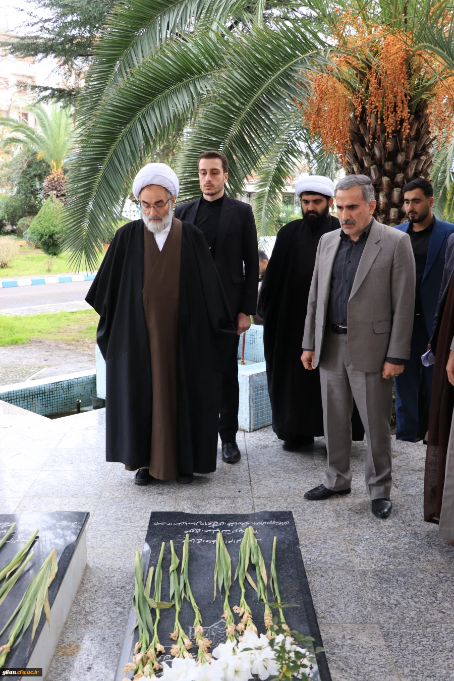 دیدار و نشست صمیمانه نماینده رهبری در گیلان با دانشجویان دانشگاه فرهنگیان استان گیلان 8