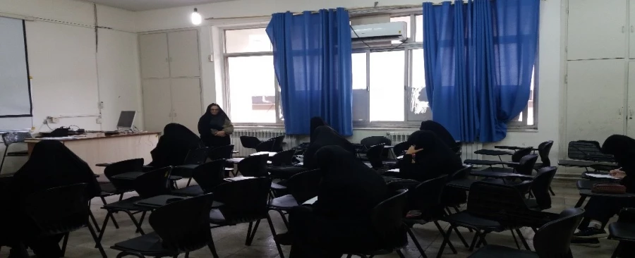 مسابقه کتابخوانی به مناسبت هفته کتاب در پردیس شهیده بنت الهدی صدر 2