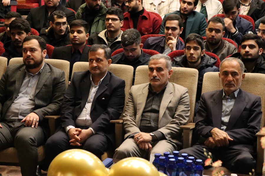 جشن روز دانشجو در دانشگاه فرهنگیان استان گیلان برگزار شد
 6