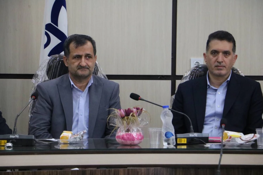 نشست تخصصی صلاحیت های معلمی با رویکرد تعلیم و تربیت اسلامیبا شعار (معلم صالح،مدسه صالح) 5