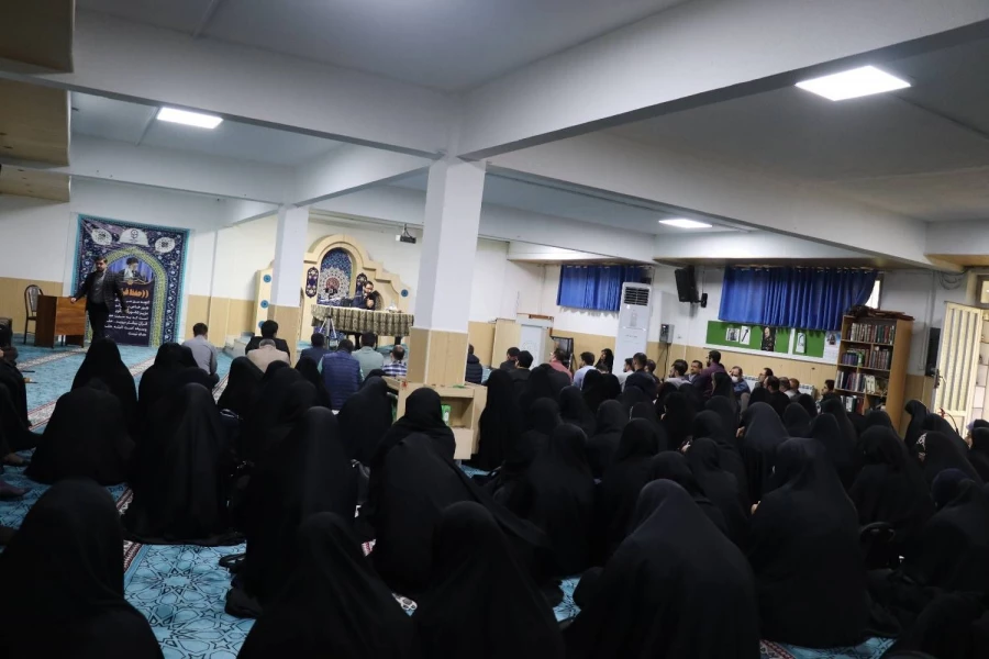 مراسم گرامیداشت سالگرد شهادت آیت الله ریئسی و همراهانش با سحنرانی جناب آقای دکتر زادبر عضو محترم هیات علمی دانشگاه گیلان 5