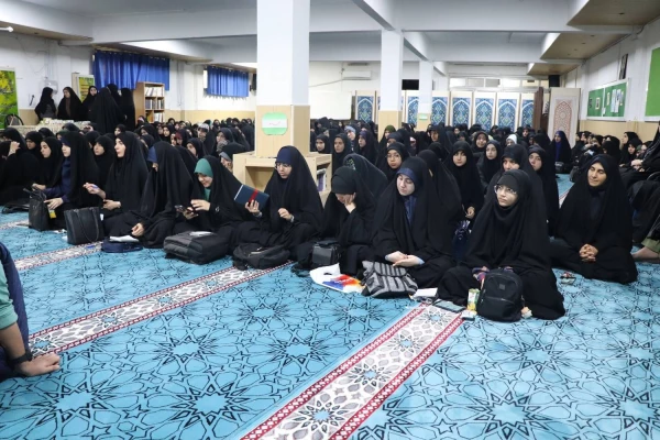 مراسم گرامیداشت سالگرد شهادت آیت الله ریئسی و همراهانش با سحنرانی جناب آقای دکتر زادبر عضو محترم هیات علمی دانشگاه گیلان 8