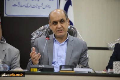 استاندار در نشست با جمعی از چهره های فرهنگی و هنری استان گیلان