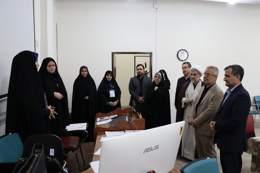 حضور دکتر محمدرضا احمدی سنگری نماینده محترم شهرستان های رشت و خمام و دبیر کمیسیون آموزش و تحقیقات مجلس در دانشگاه فرهنگیان گیلان
 2