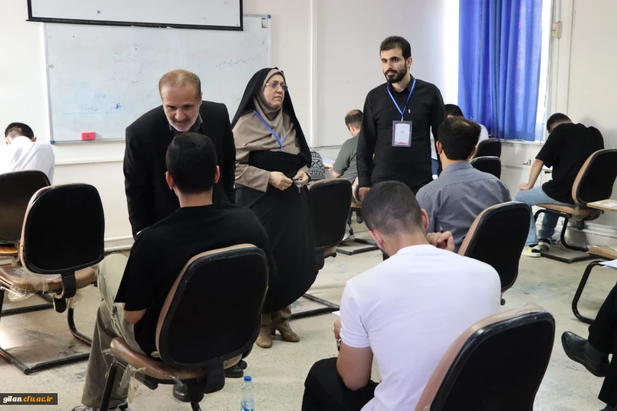 بازدید معاون آموزش ابتدایی وزارت آموزش و پرورش به همراه مدیرکل آموزش و پرورش استان گیلان از آزمون استخدامی آموزگاری سال ۱۴۰۴ در پردیس بنت الهدی صدر  5