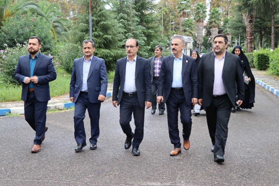 حضور معاون آموزشی و تحصیلات تکمیلی و مدیرکل دفتر برنامه ریزی درسی دانشگاه فرهنگیان در گیلان 3