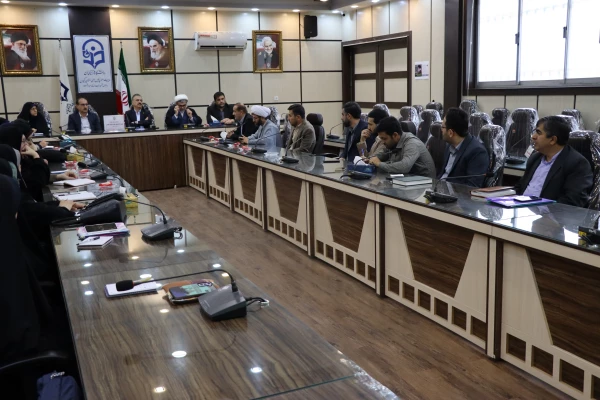 نشست صمیمی اعضای هیأت علمی دانشگاه فرهنگیان گیلان با معاون آموزشی و تحصیلات تکمیلی دانشگاه فرهنگیان 5