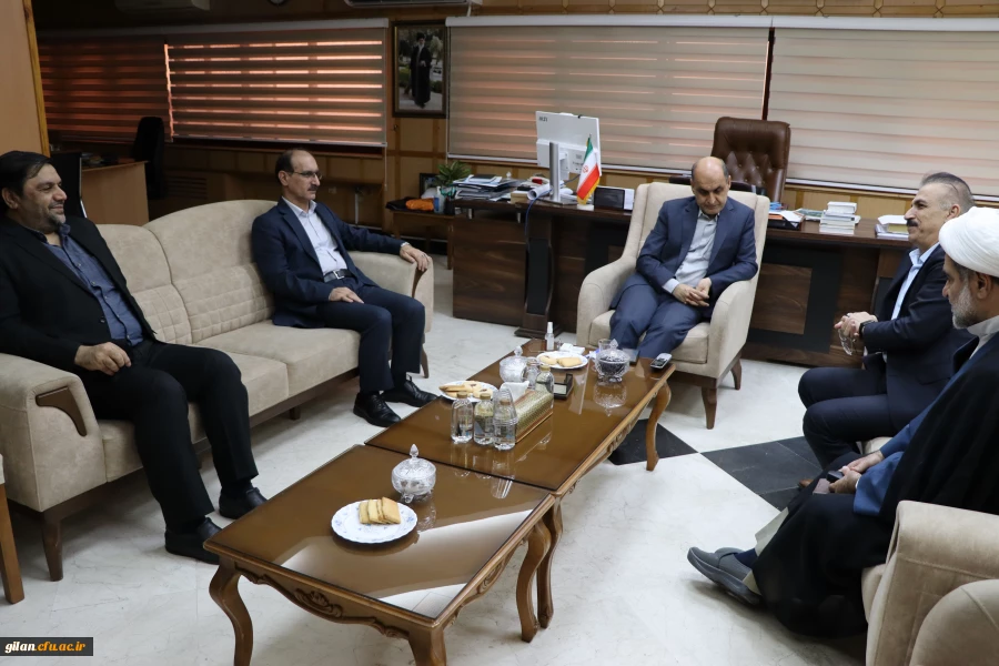 دیدار معاونت آموزشی وتحصیلات تکمیلی  دانشگاه فرهنگیان کشور و هیات همراه با  دکتر حق شناس استاندار گیلان

 5