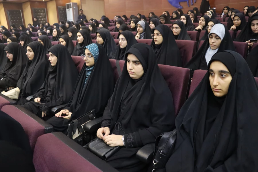 آیین استقبال از نودانشجو معلمان ورودی ۱۴۰۴  4