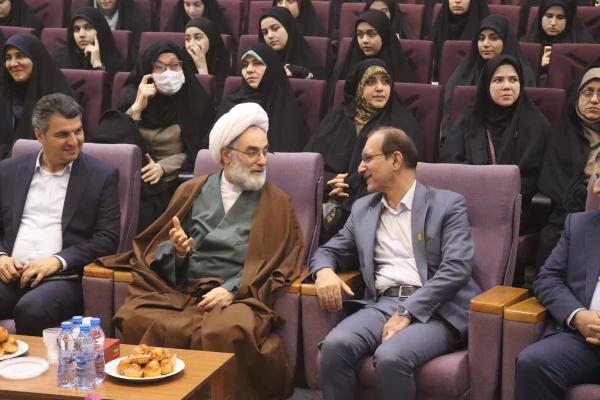 آیین استقبال از نودانشجو معلمان ورودی ۱۴۰۴ 4