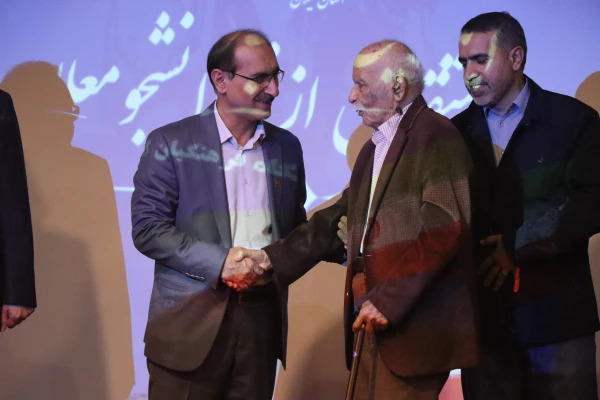 آیین استقبال از نودانشجو معلمان ورودی ۱۴۰۴ 4