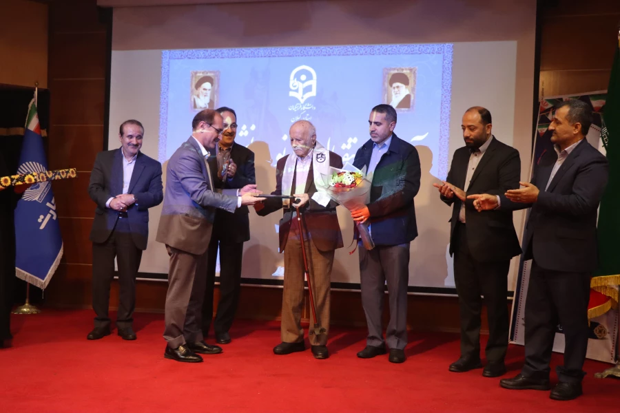 آیین استقبال از نودانشجو معلمان ورودی ۱۴۰۴ 5