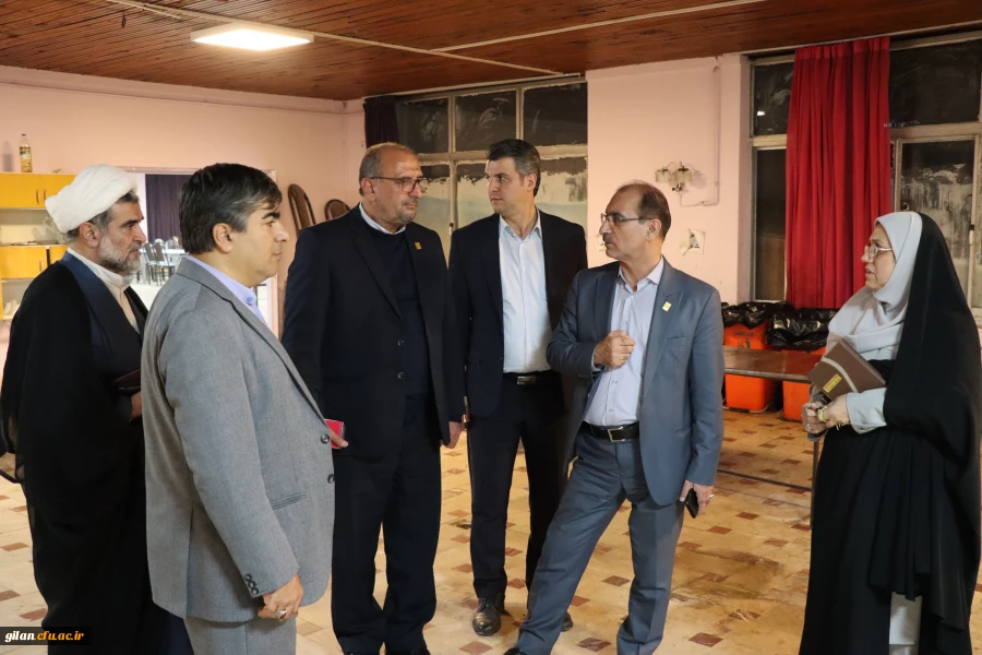 دکتر دلقندی معاونت برنامه ریزی و توسعه منابع دانشگاه فرهنگیان در سفر به گیلان از بخش های مختلف دانشگاه بازدید کردند 3
