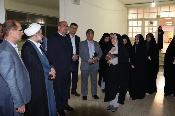 دکتر دلقندی معاونت برنامه ریزی و توسعه منابع دانشگاه فرهنگیان در سفر به گیلان از بخش های مختلف دانشگاه بازدید کردند 5