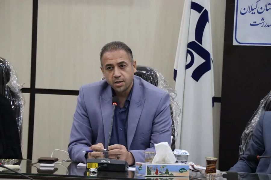 دکتر دلقندی: واگذاری اختیارات لازم به استانها ،ارائه خدمات رفاهی به همراه پرداخت نقدی و غیر نقدی ،پرداخت به موقع مطالبات از اولویت های معاونت برنامه ریزی و مدیریت منابع دانشگاه می باشد.  4