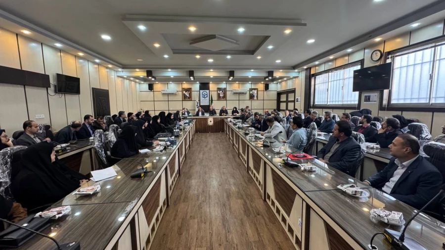 نشست مشترک بین معاون وزیر با مدیران آموزش وپرورش استان و دانشگاه فرهنگیان گیلان 2